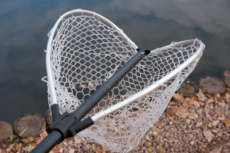 Подсак для фидера, какие бывают и как выбрать