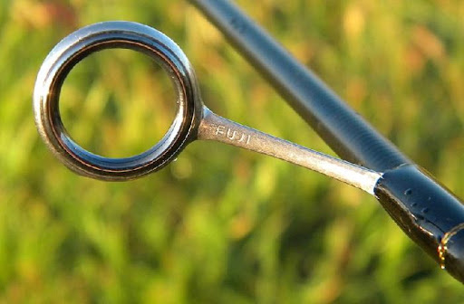 Фидер: как сделать дальний заброс правильно