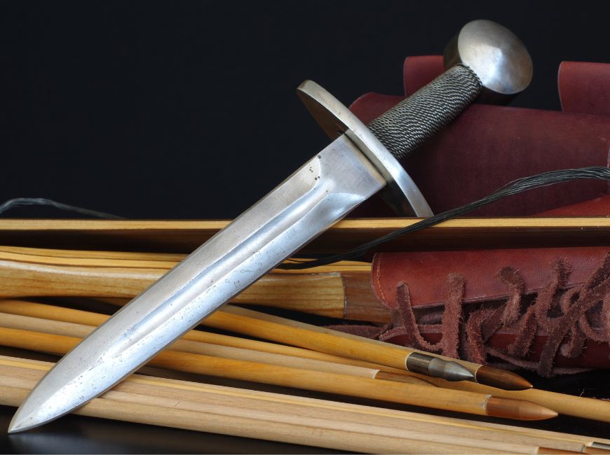 Кинжал для самообороны