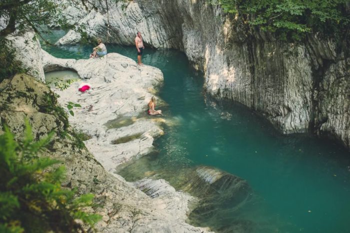 Навалищенское ущелье