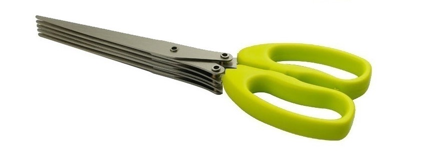 Мотыль, опарыш и червь: как добавлять в прикормку