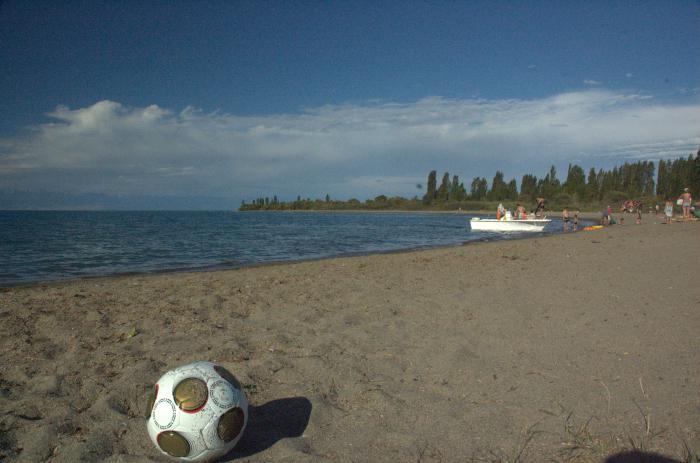 Озеро Иссык-Куль (Кыргызстан): отзывы, отдых, фото