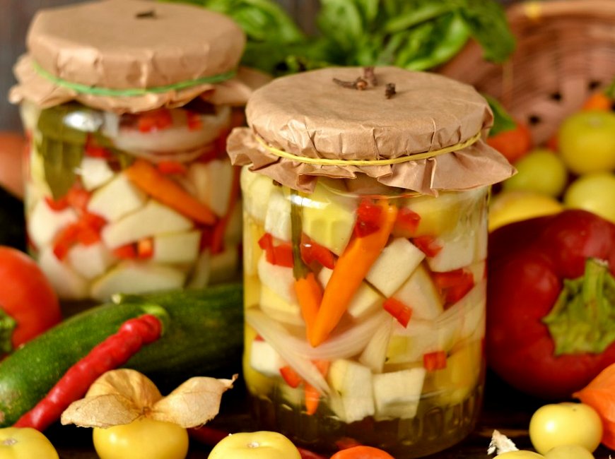 заготовка Квашеные кабачки с перцем