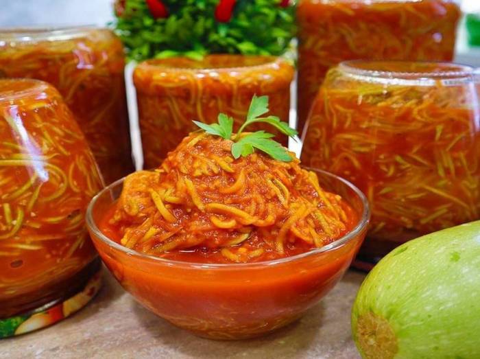 Морковь по-корейски с кабачками на зиму