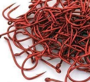 Красные крючки для фидера Красные крючки для фидера