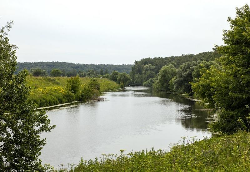 Рыбалка на реке Пахра в Московской области