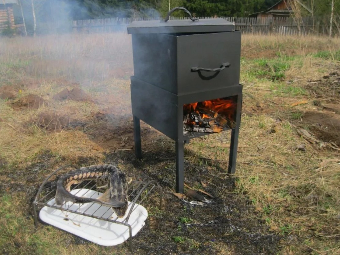 Простейшая коптильня своими руками