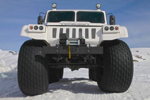 Колесное амфибийное транспортное средство Вездеход на шинах низкого давления