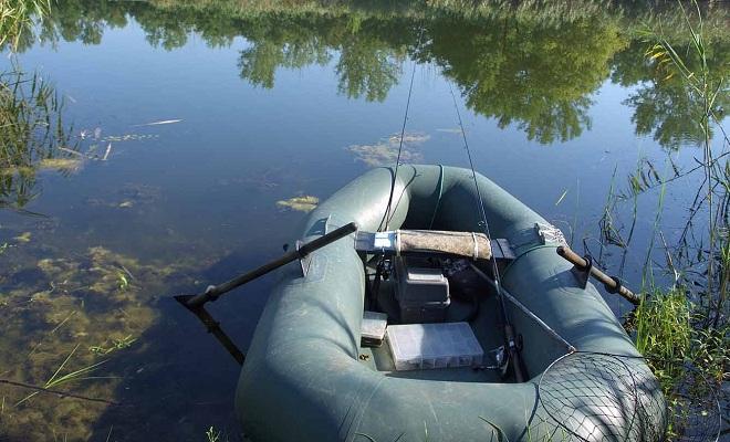 Когда разрешена рыбалка с лодки в 2023 году: сроки, с какого числа запреты (+штрафы)