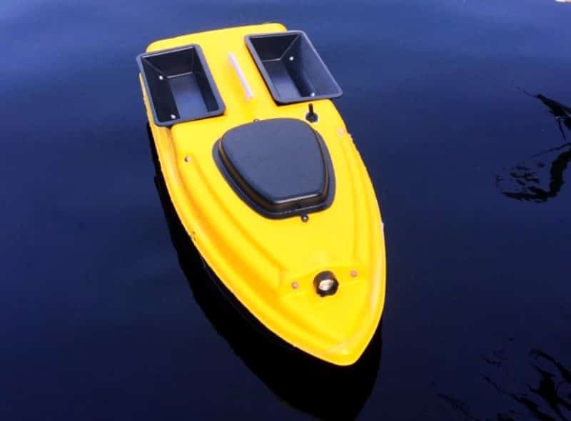 Прикормочный кораблик для рыбалки ТОП рейтинг лучших моделей