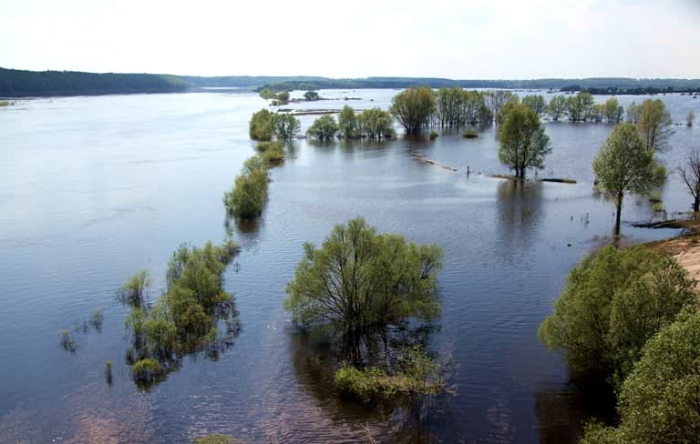 Реки с весенним половодьем в России, какие относятся, список