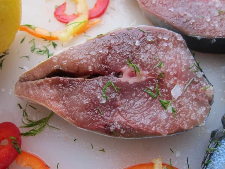 Что за рыба лакедра – как готовить, рецепты, отзывы, фото желтохвоста