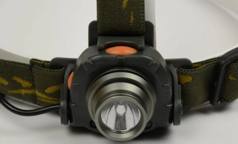 Лучший налобный фонарь для рыбалки рейтинг ТОП 10
