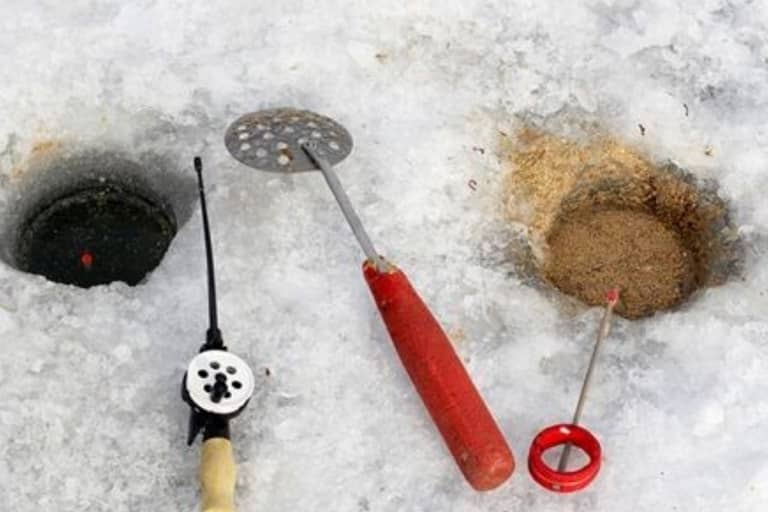 Рыбалка на окуня зимой на мормышку