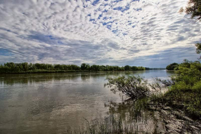 Уровень воды в Оби на сегодня