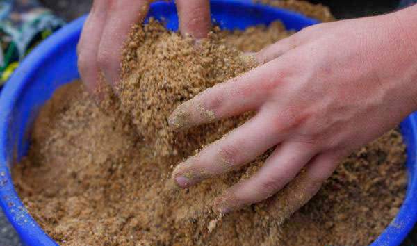 Приготавливание прикормки своими руками