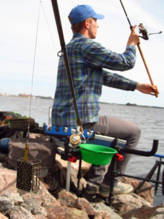 Ловля карпа в октябре - трофейная охота на фидер и донку